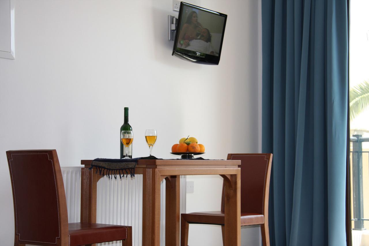 C & A Hotel Apartments Полис Экстерьер фото